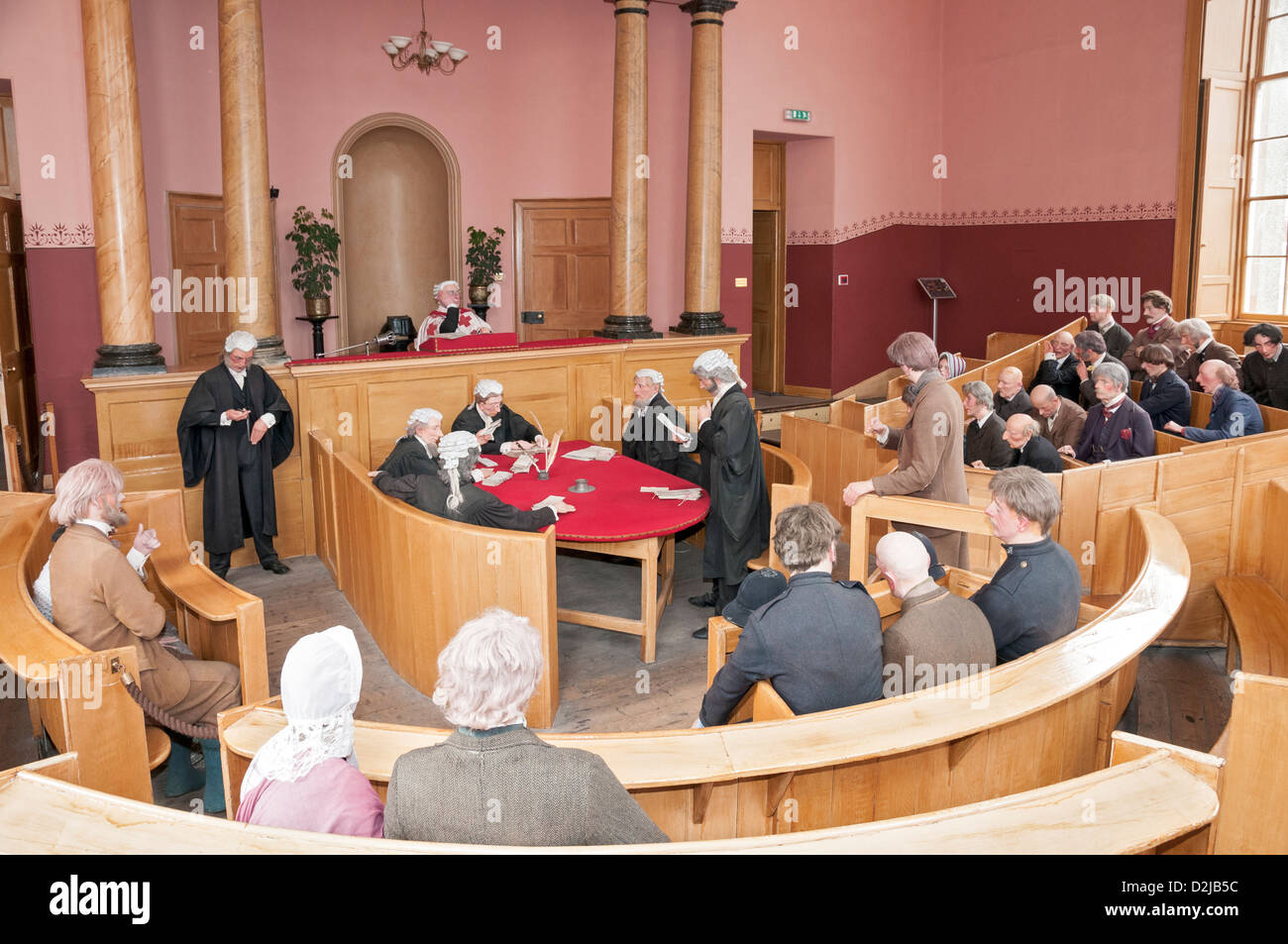 Schottland, historische Inveraray Jail & County Court, Gerichtsgebäude, 19C Gerichtssaal Ausstellung Stockfoto