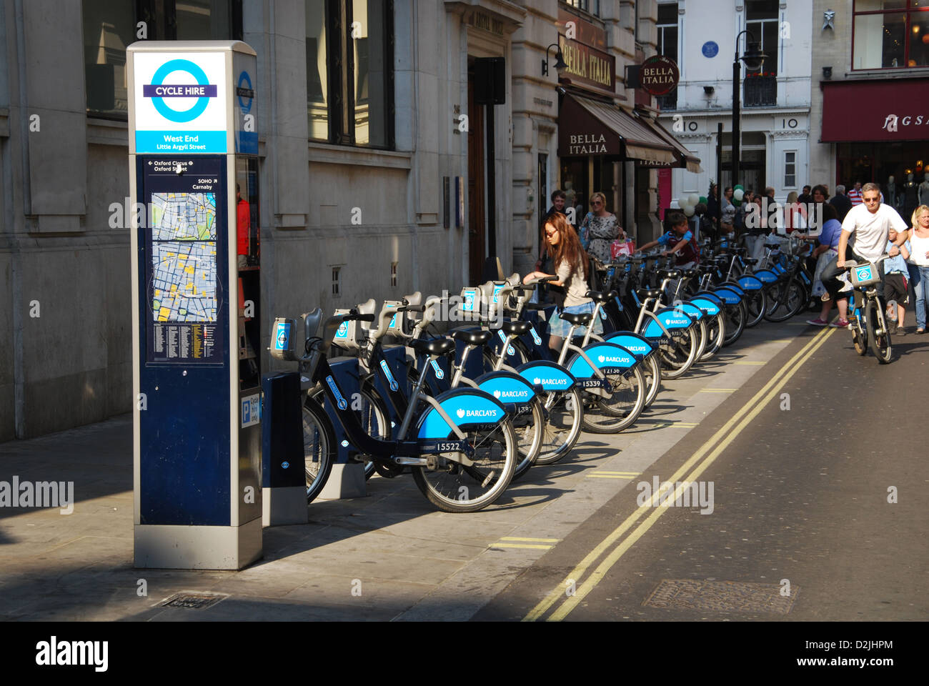 Barclays-Fahrrad-Schema im Londoner West End Stockfoto