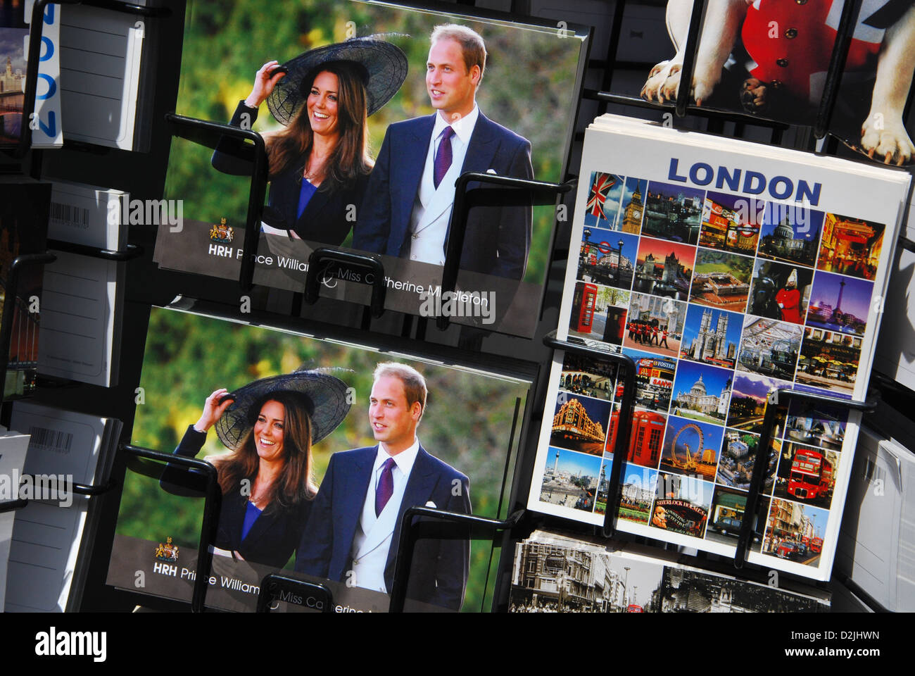 kate und william Postkarten auf der königlichen Hochzeit 29 april 2011, London, Vereinigtes Königreich Stockfoto