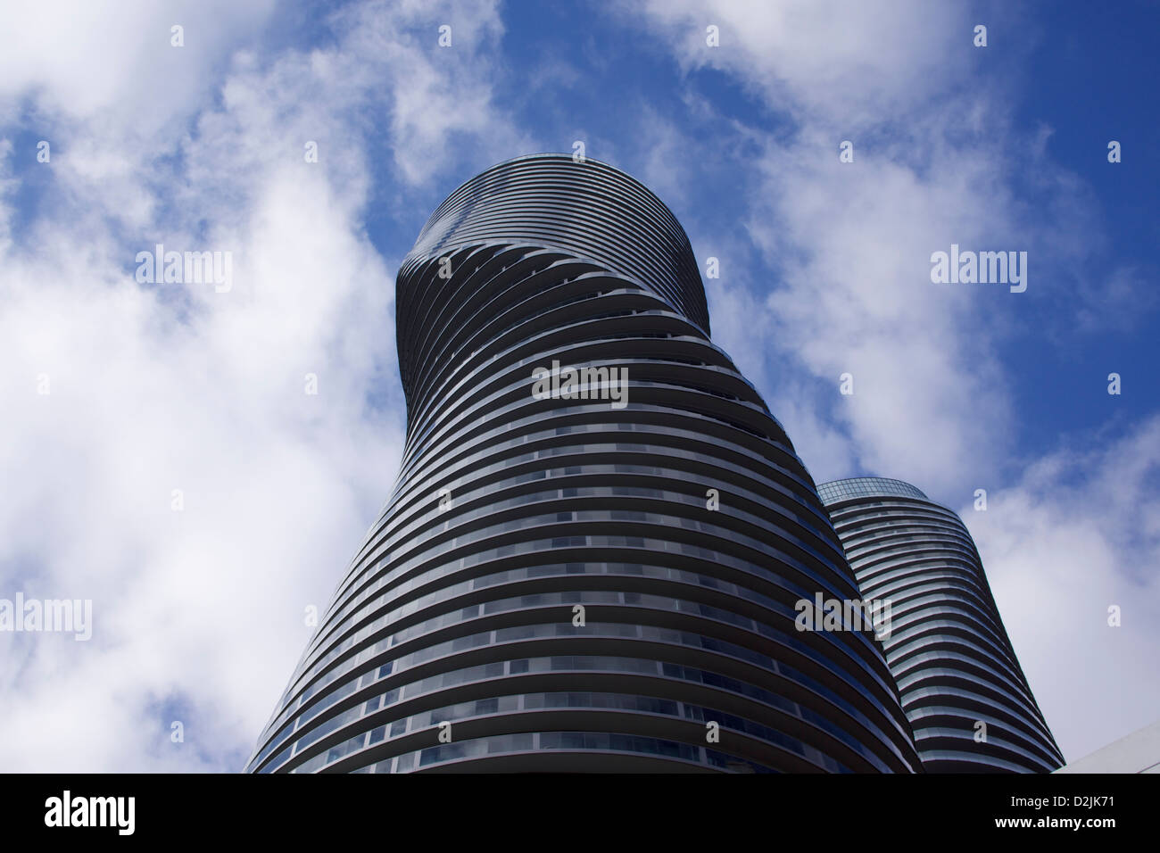 Zwei futuristischen Gebäude Stockfoto