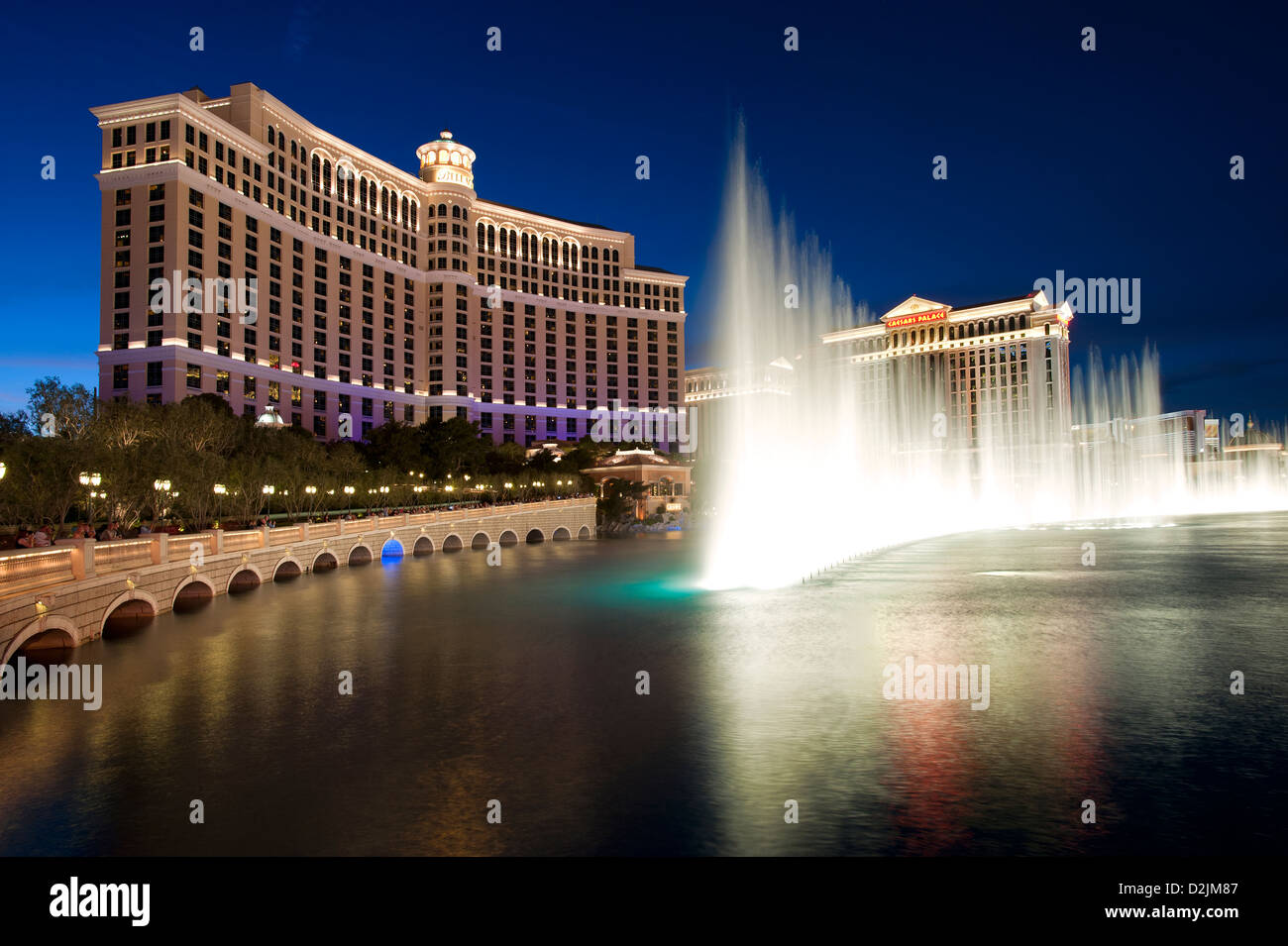 Tanzende Fontänen im Bellagio Las Vegas Nevada USA Stockfoto