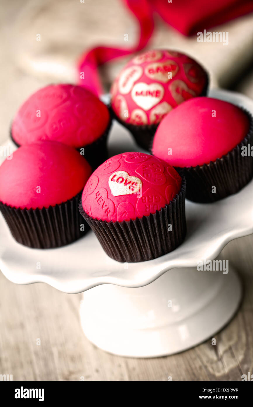 Cupcakes für Valentinstag Stockfoto