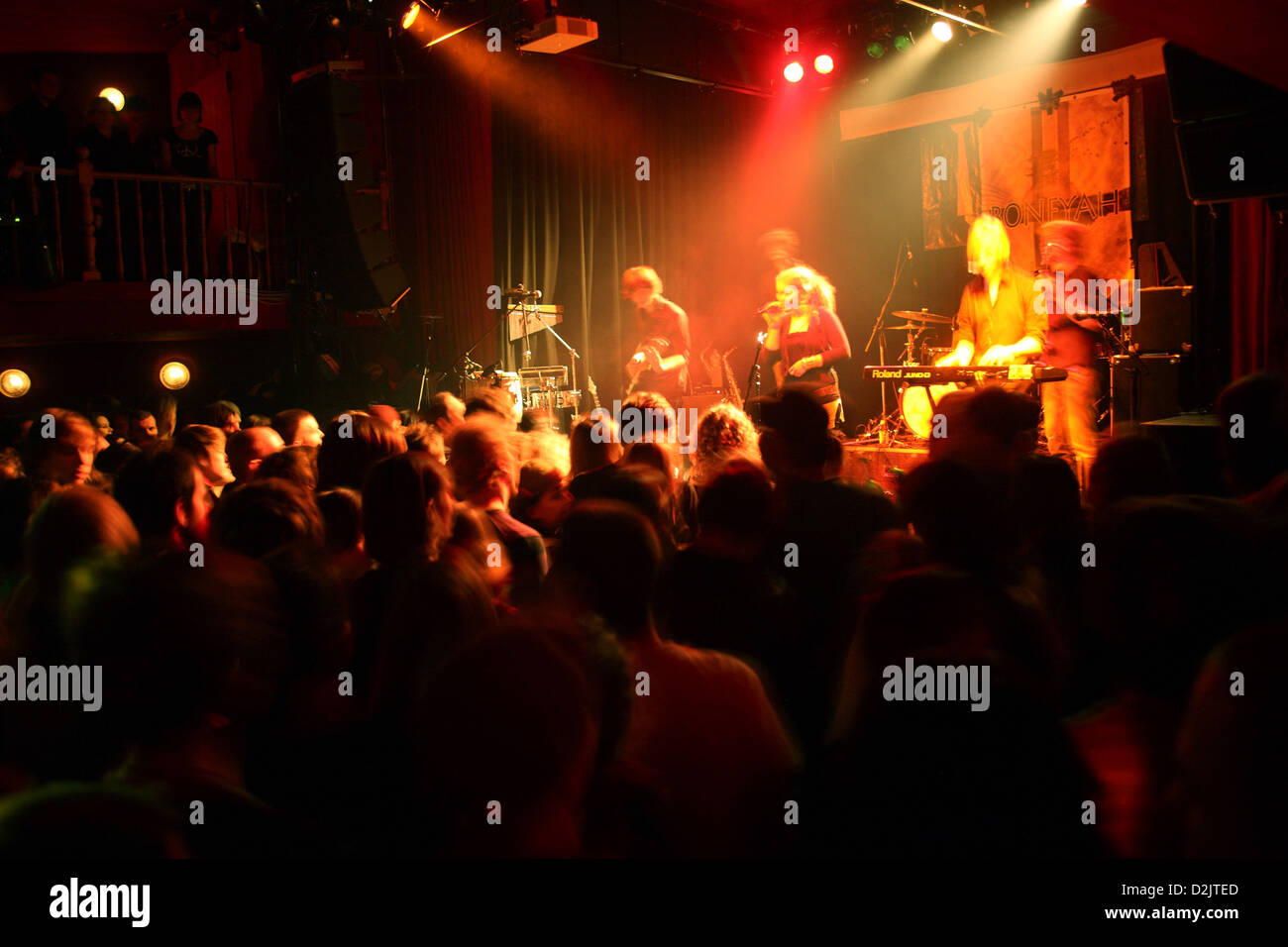 Berlin, Deutschland, Teilnahme an einem Konzert im Festsaal Kreuzberg Stockfoto