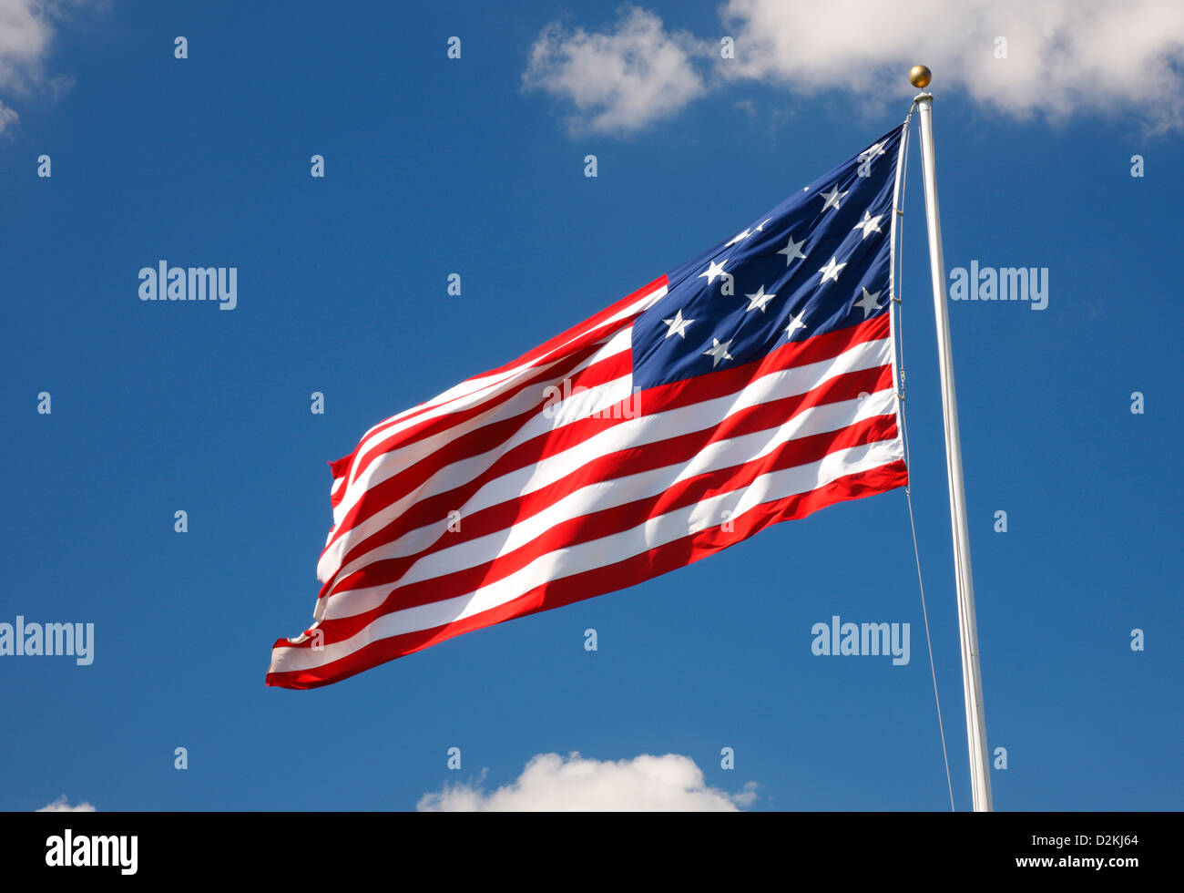 North American Flag auf den blauen Himmel Stockfoto