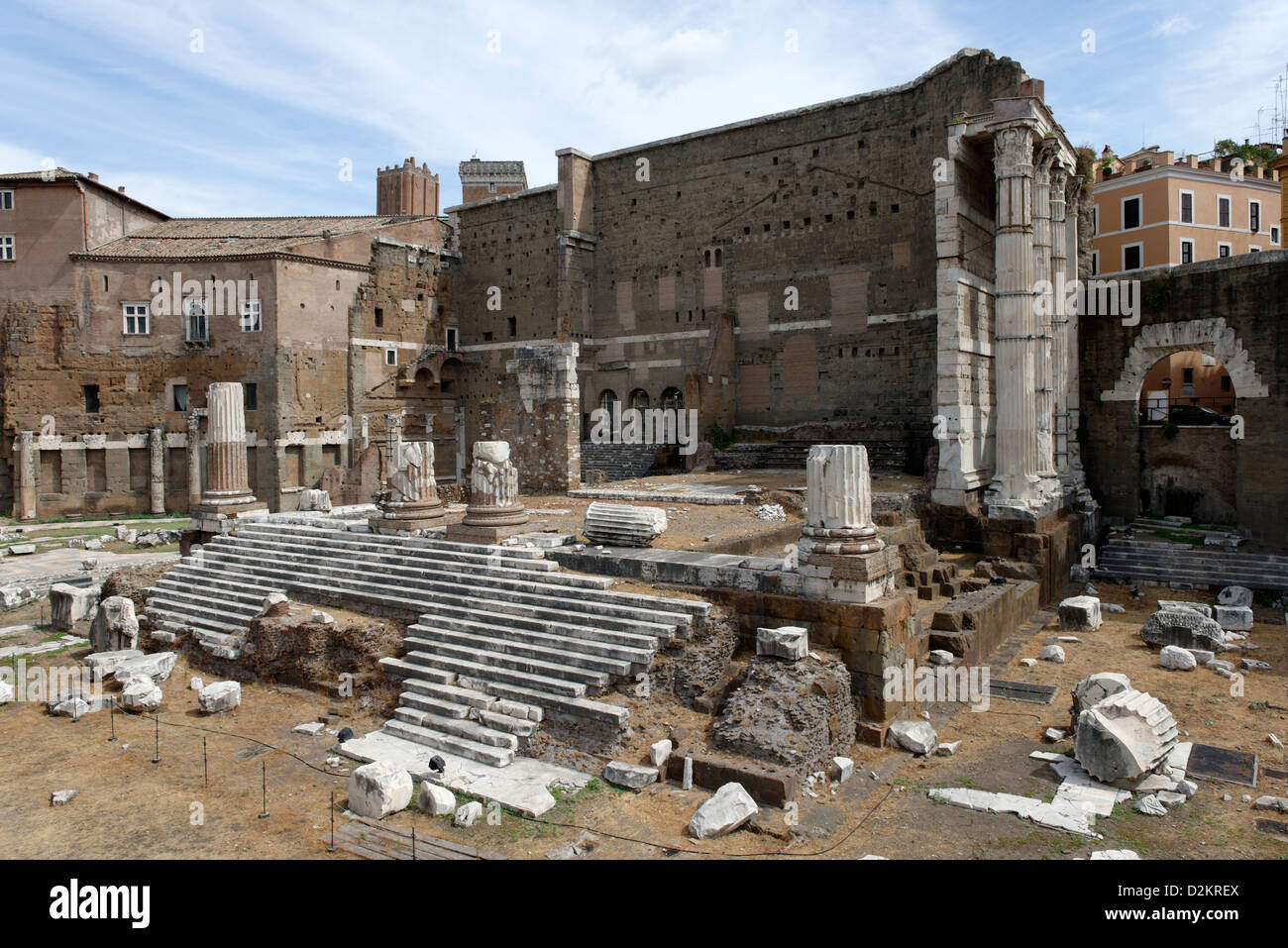 Rom. Italien. Blick auf die Ruinen des Tempels des Mars auf dem Forum des Augustus. Stockfoto