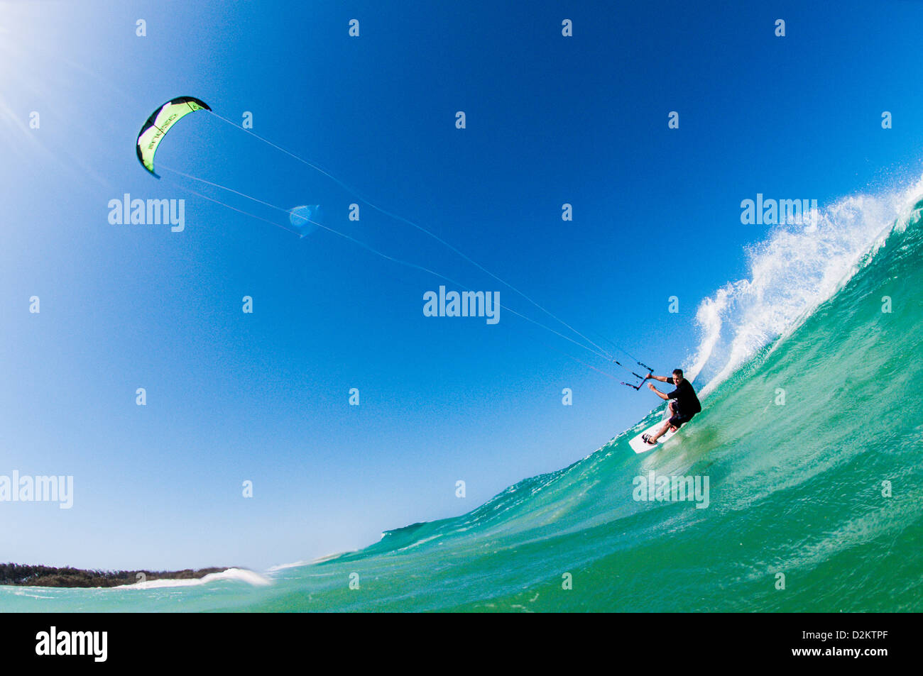 Kitesurfen, Main Beach, Gold Coast, Queensland, Australien Stockfoto