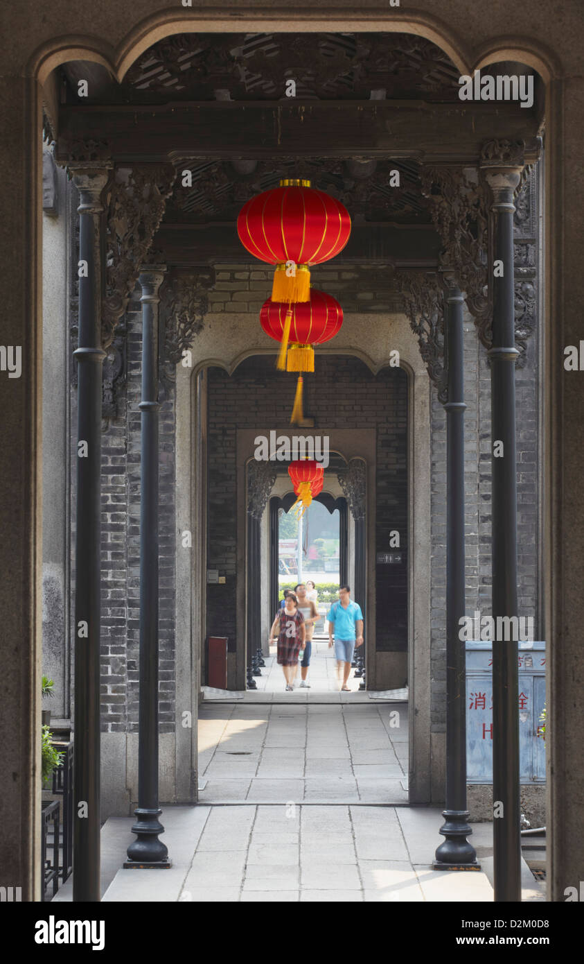 Passanten Korridor an Chen Clan Akademie, Guangzhou, Guangdong, China Stockfoto
