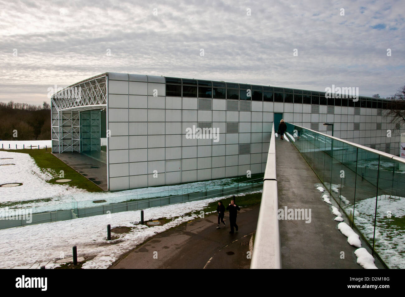 Sainsbury Centre for Visual Arts im Schnee Stockfoto
