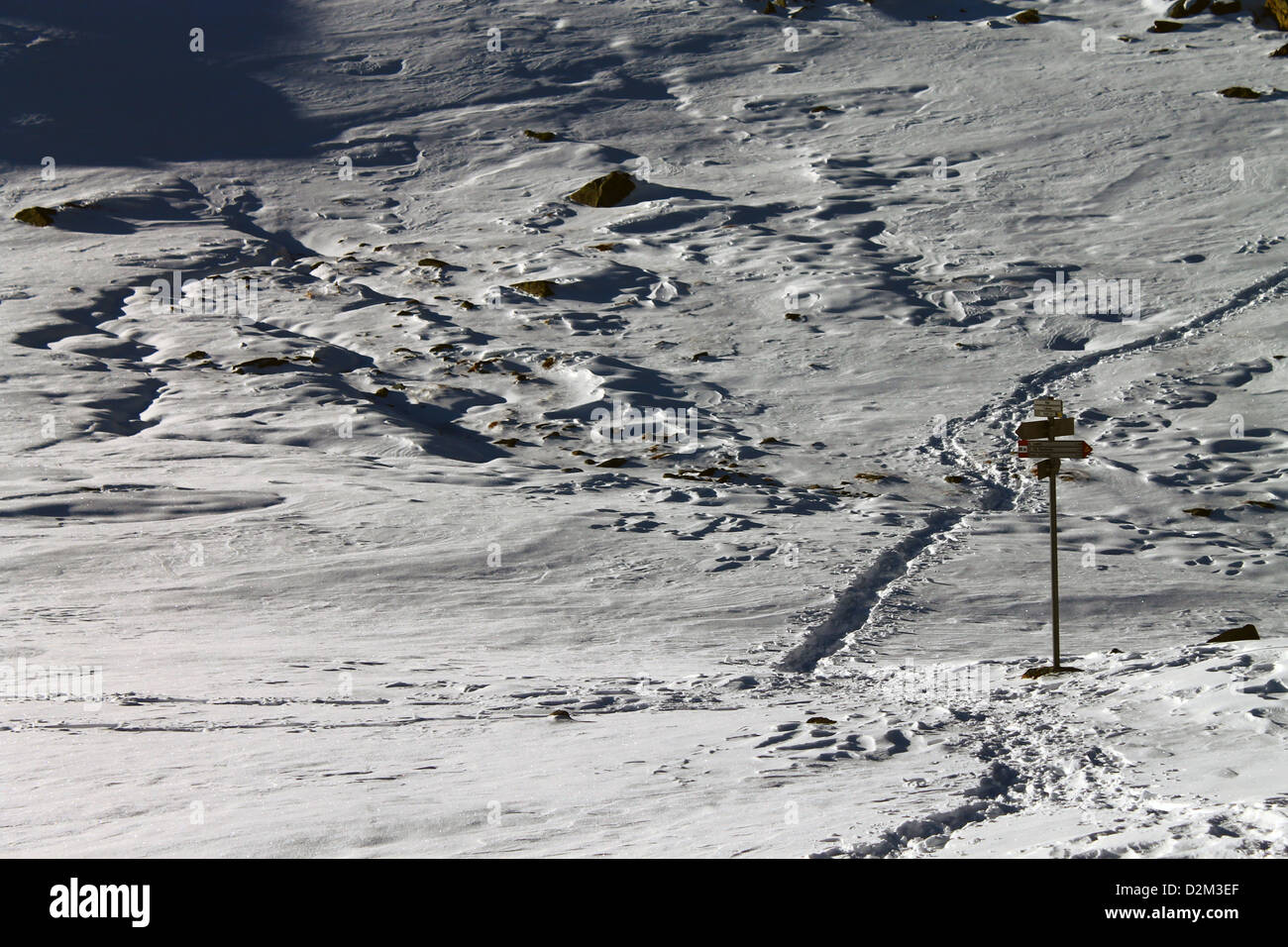 A Schuss genommen in den Bergen im winter Stockfoto