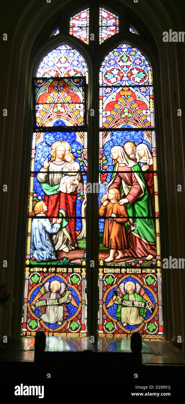 Leiden Sie, meine lieben Kinder Fenster Kirche Brockhampton Estate (NT) Herefordshire England UK Stockfoto