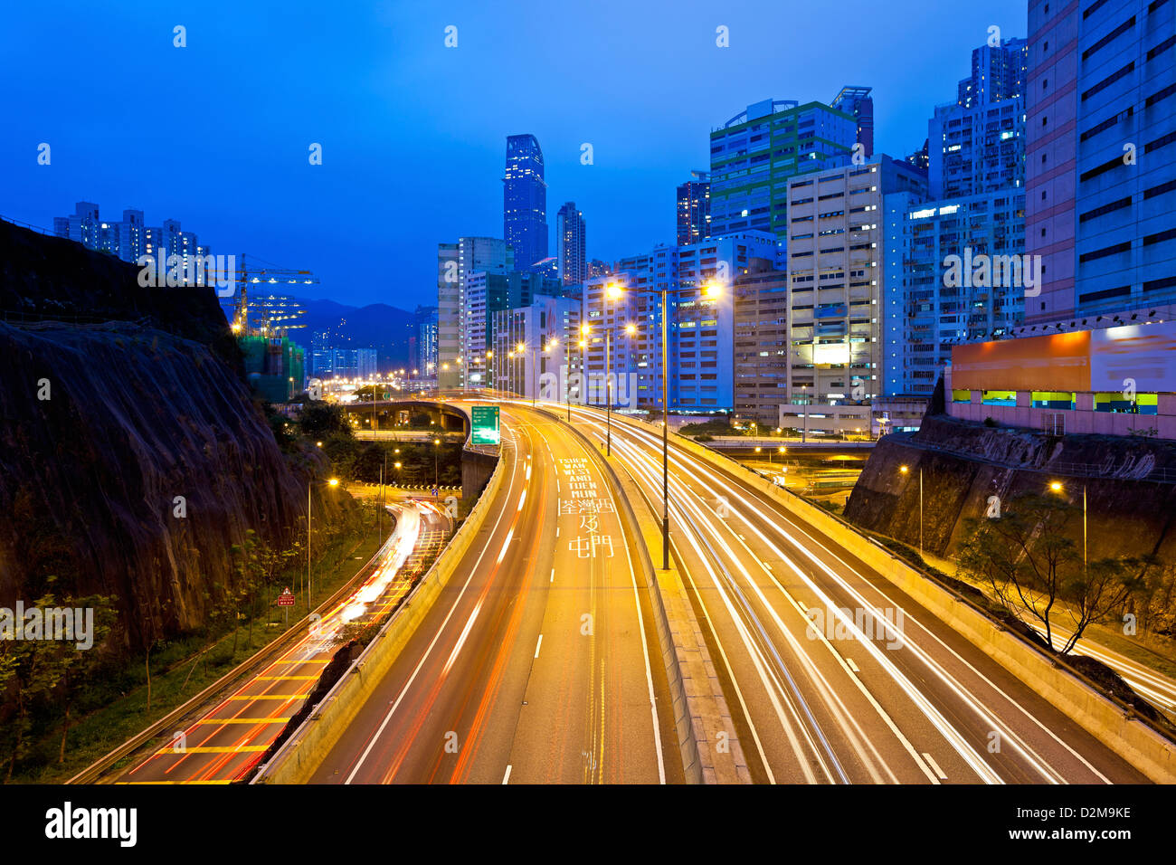 Verkehr in der Innenstadt von Hongkong Stockfoto
