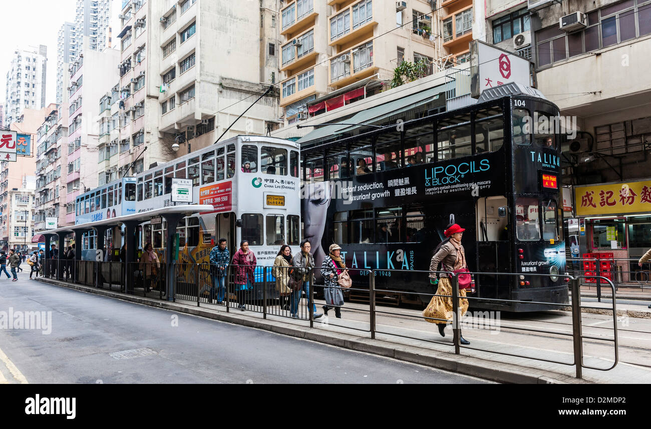 Berühmten Doppeldecker-Straßenbahnen in Hong Kong Stockfoto