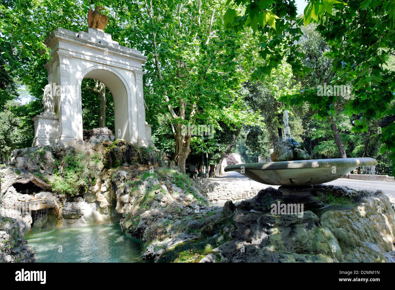 Rom. Italien. Blick auf die 1791 Fontana del Fiocco (Brunnen des Bogens