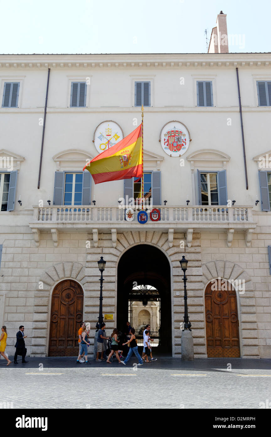 Rom. Lazio Rom. Italien. Blick auf die Fassade der spanischen Botschaft beim Heiligen Stuhl in der Nähe der spanischen Treppe in Rom. Stockfoto