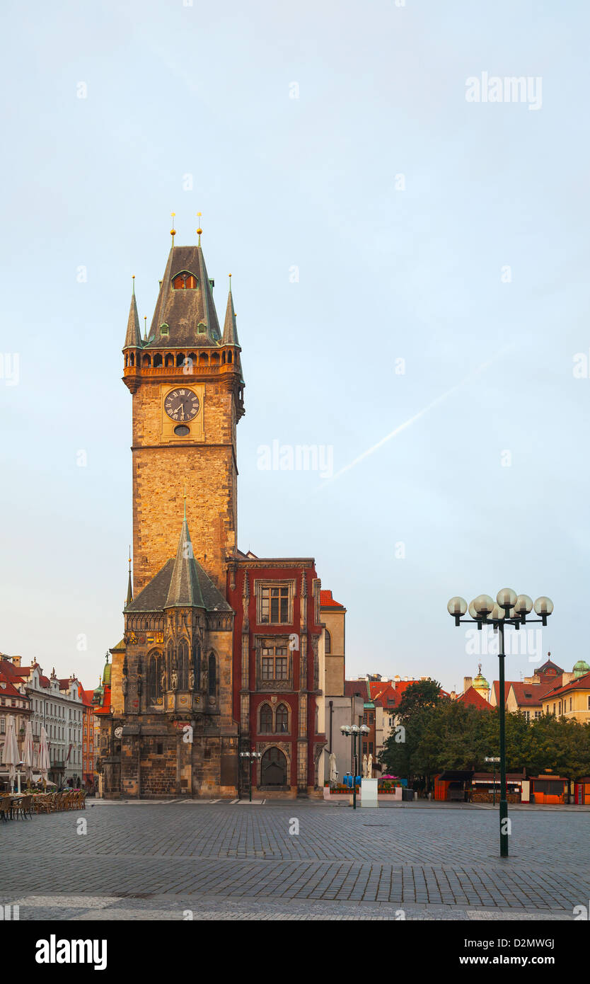 Altes Rathaus in Prag bei Sonnenaufgang am Morgen Stockfoto