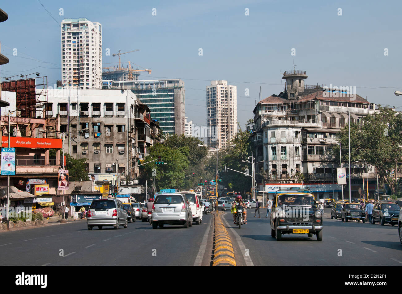 Sardar Vallabhbhai Patel Road Camdevi Mumbai (Bombay) Indien Stockfoto