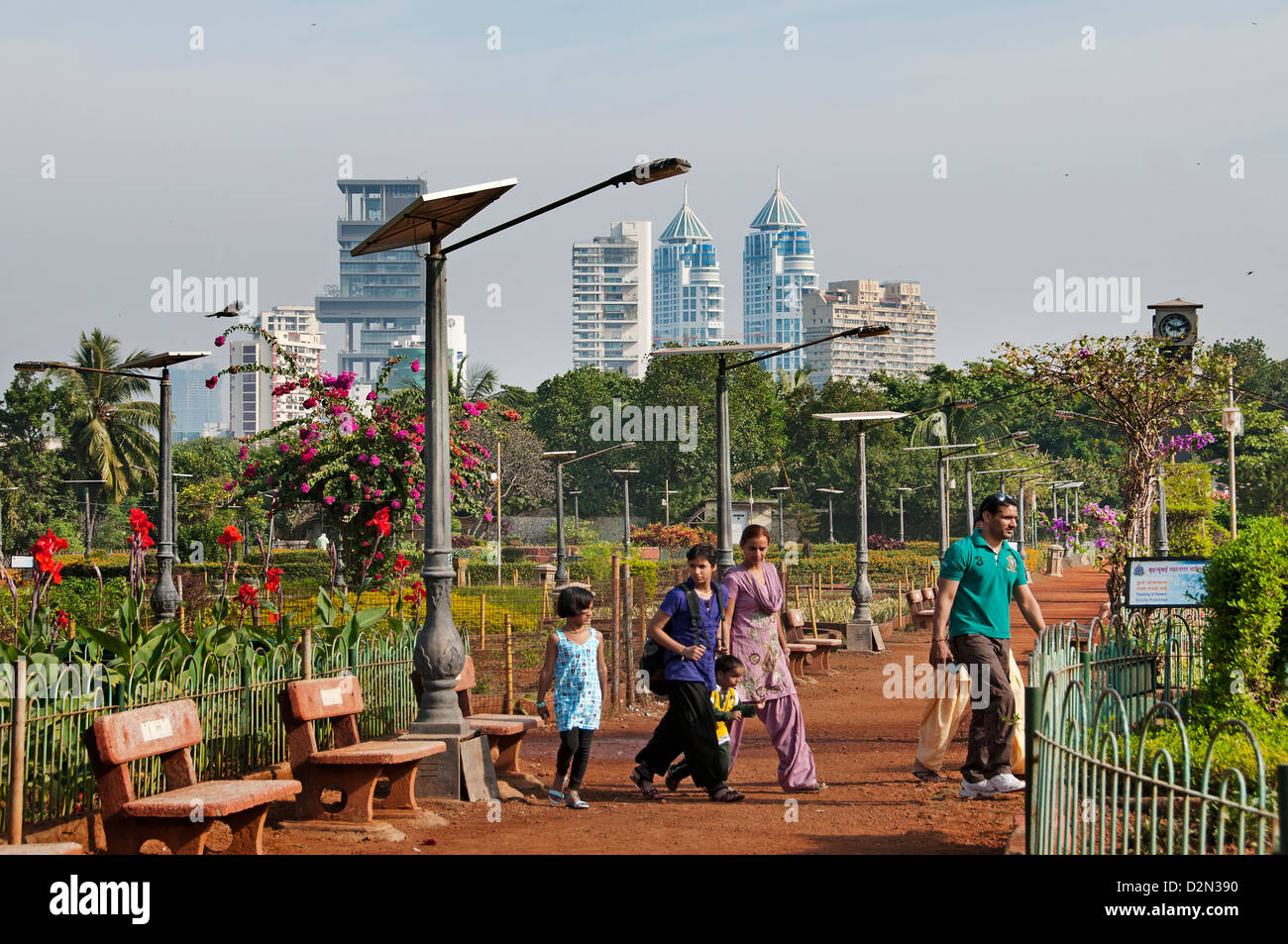 Shri Phirozshah Mehta Hanging Garden - Ferozeshah Mehta Gardens Malabar Hill Mumbai Indien The Suburbs Bandra moderner Architektur Stockfoto