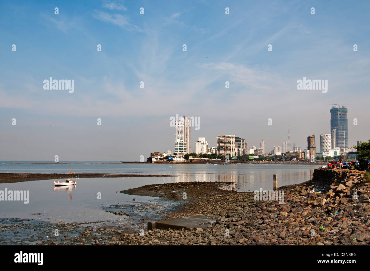 Die Vororte Bandra Mumbai (Bombay) Indien Bucht moderne Architektur gegenüber der Haji Ali Mosque Stockfoto