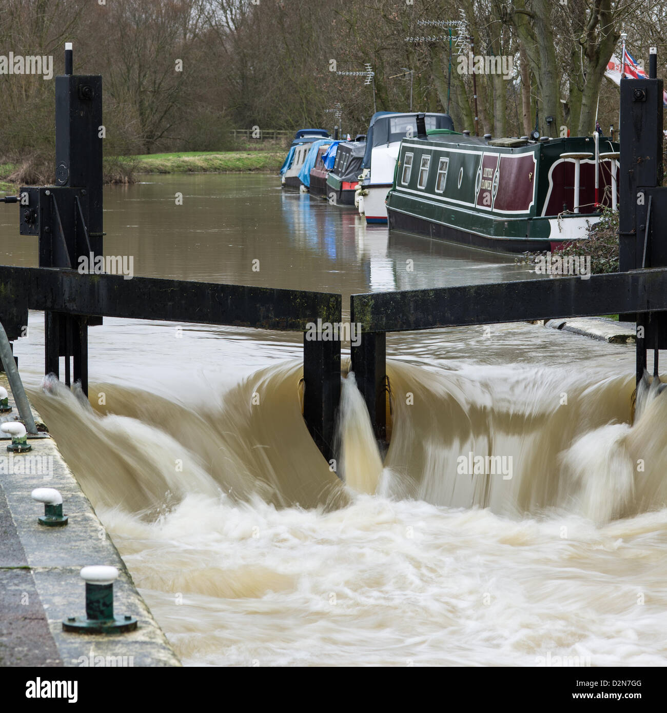 Ringstead, Northamptonshire, UK. 29. Januar 2013. Nene-Fluss bei Hochwasser in Woodford Mill, in der Nähe von Ringstead, Northamptonshire. Die Flut resultierten aus starkem Regen und Schnee geschmolzen. Stockfoto