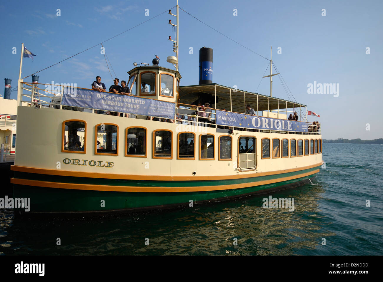 Das Toronto Hafen Tourenboot Oriole bereitet das Dock mit Touristen verlassen Stockfoto