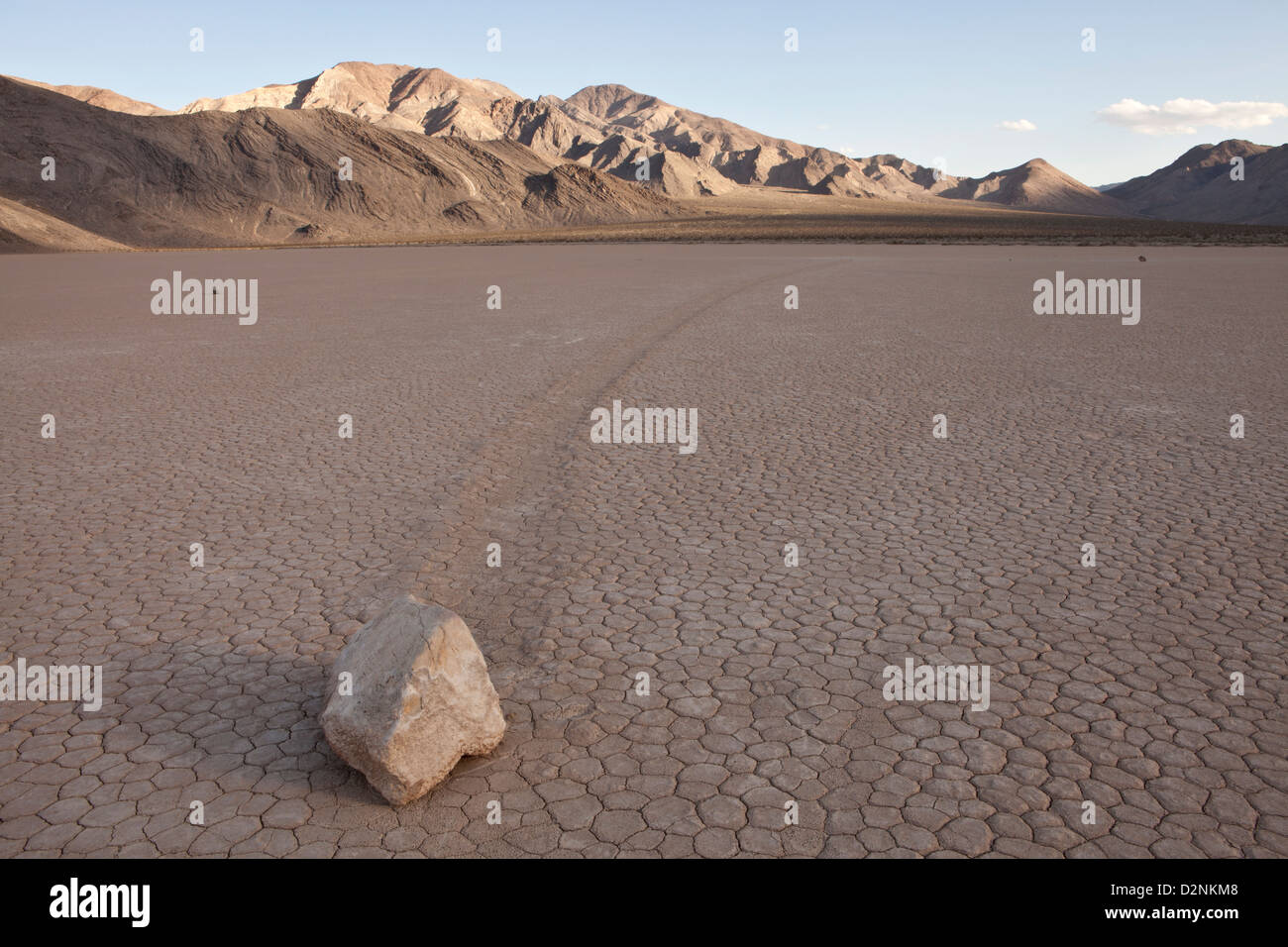 Schiebe-Felsen auf der Rennstrecke in Death Valley Nationalpark, Kalifornien. Stockfoto