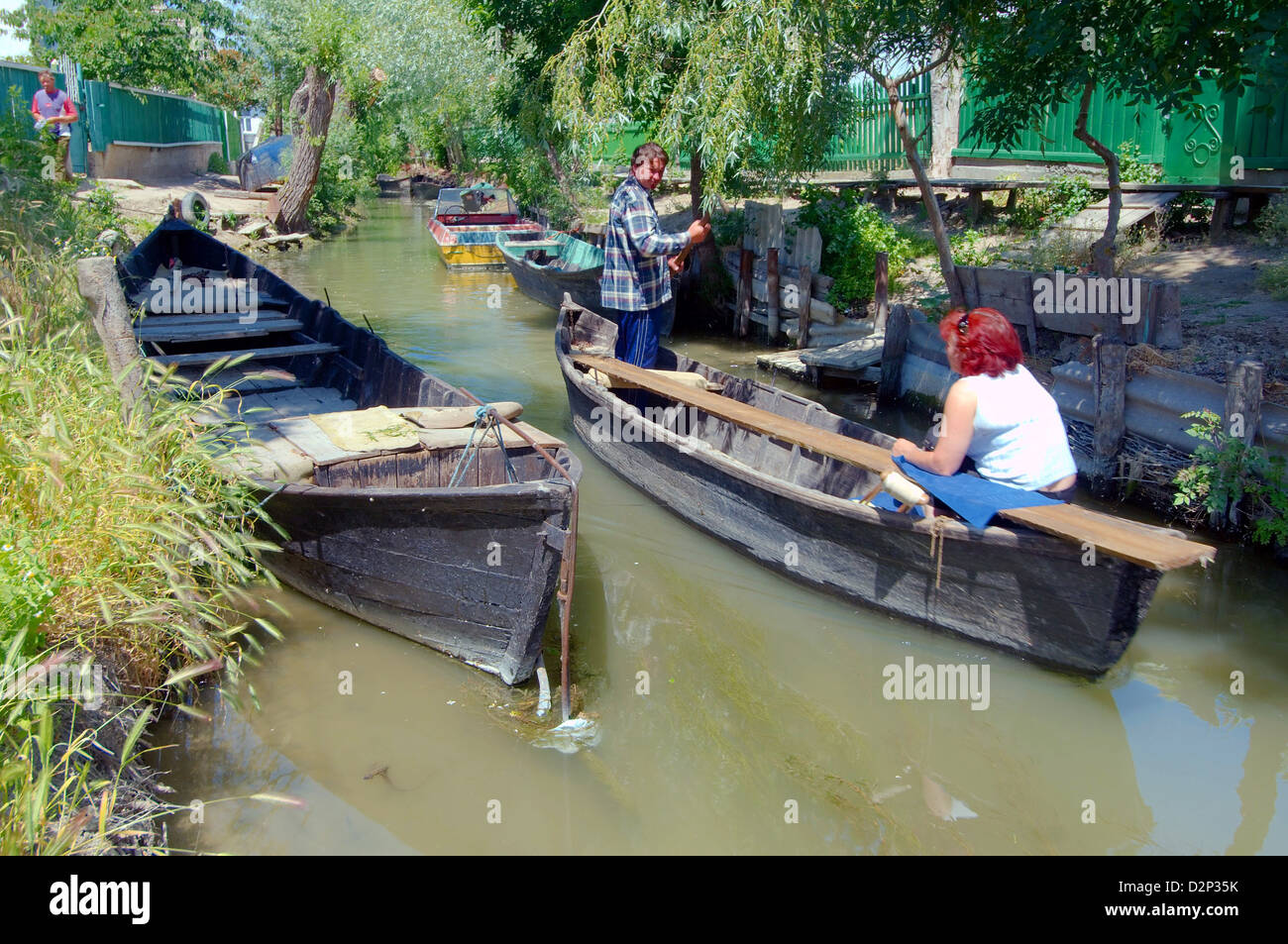 Boot am Kanal in Wilkowo oder Vilkovo, auch bekannt als "Ukrainische Venedig", Ukraine