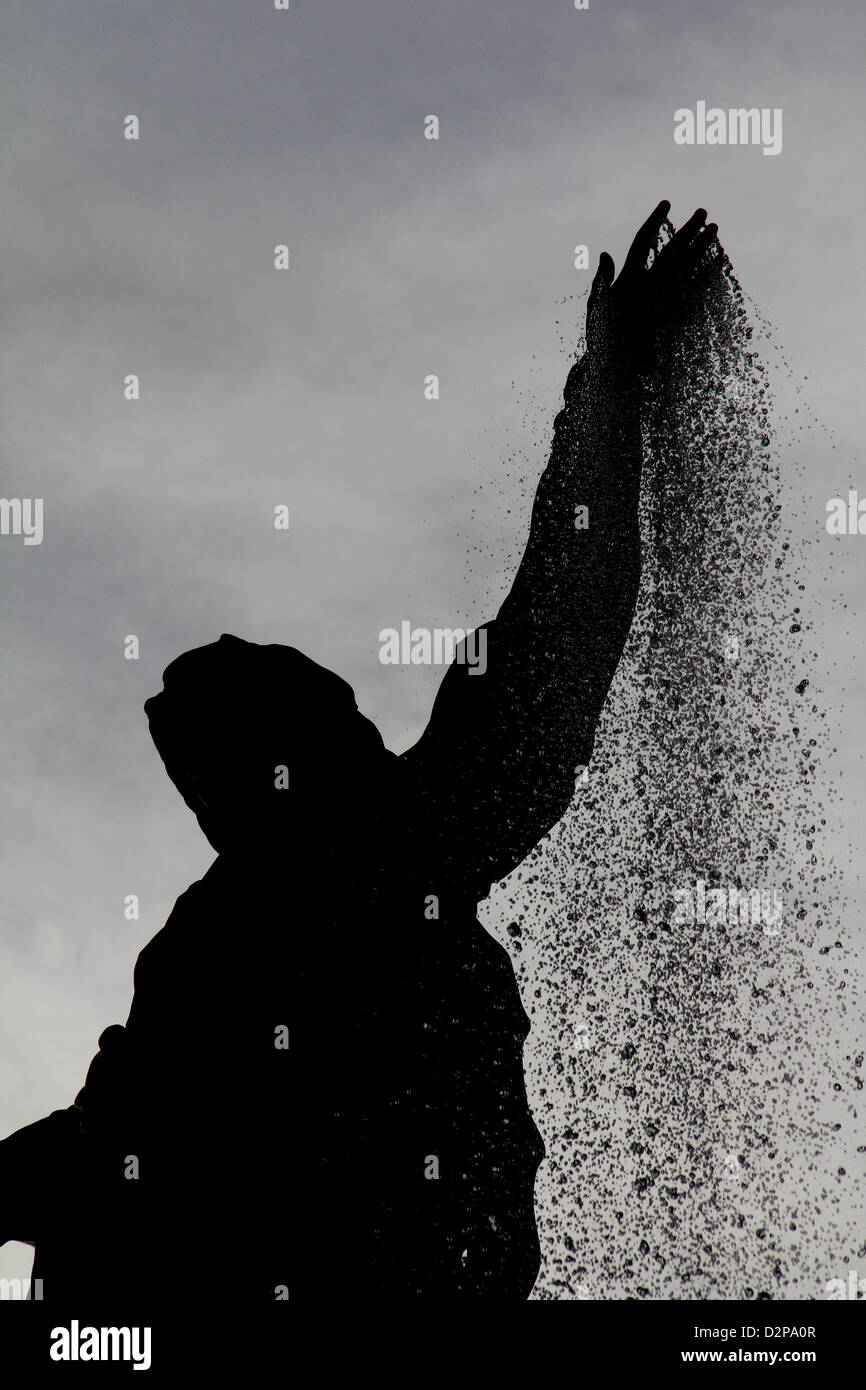 Brunnen am Fountain Square downtown Cincinnati Ohio Vergnügungsviertel Stockfoto