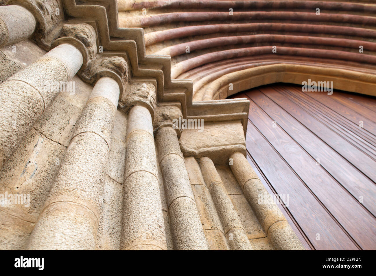 Sevilla, Spanien, Detail des Eingangs der Kirche Santa Marina Stockfoto