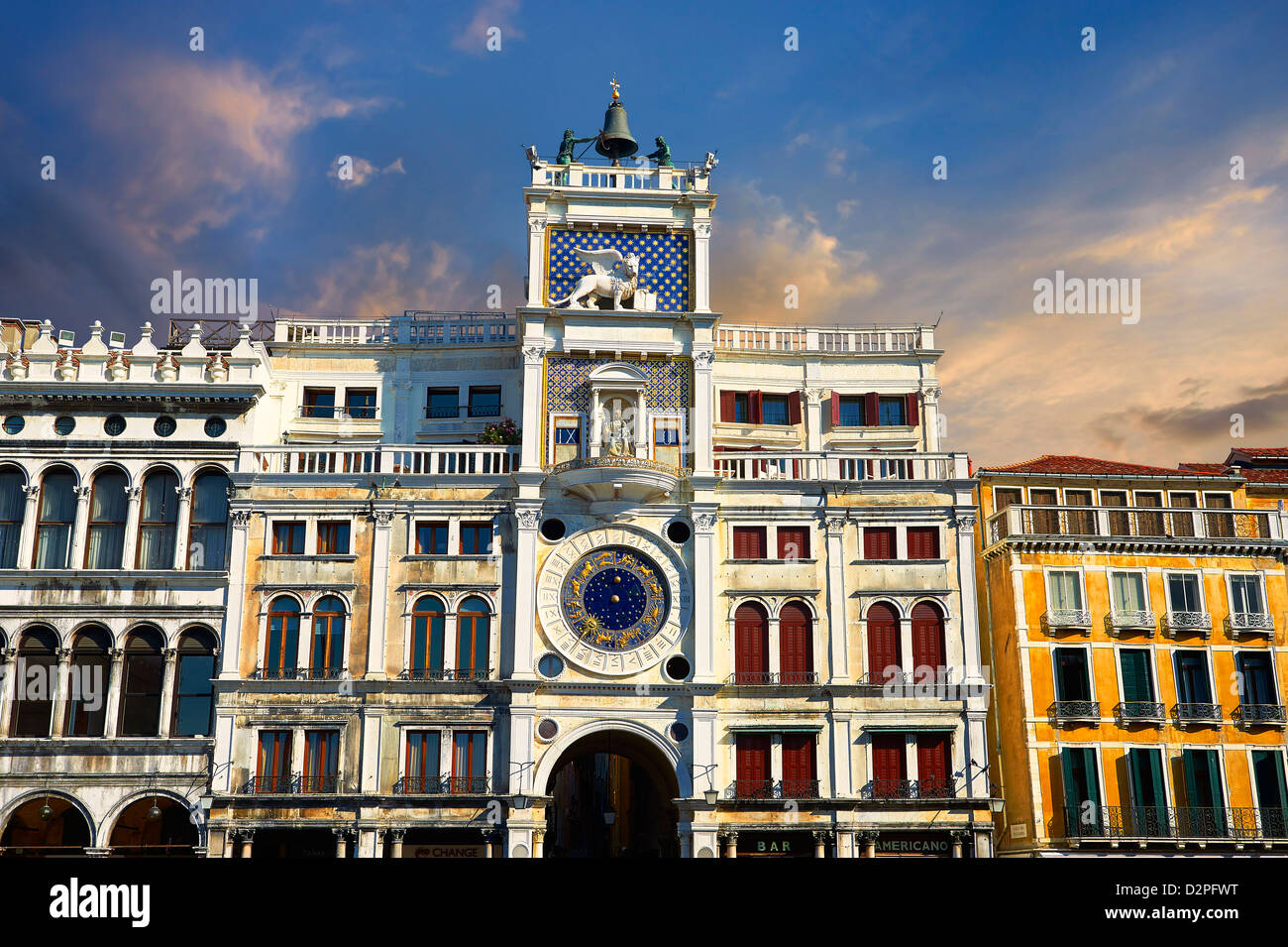 Nahaufnahme der astronomischen Uhr Gesicht von St Mark's Clock - Venedig Italien Stockfoto