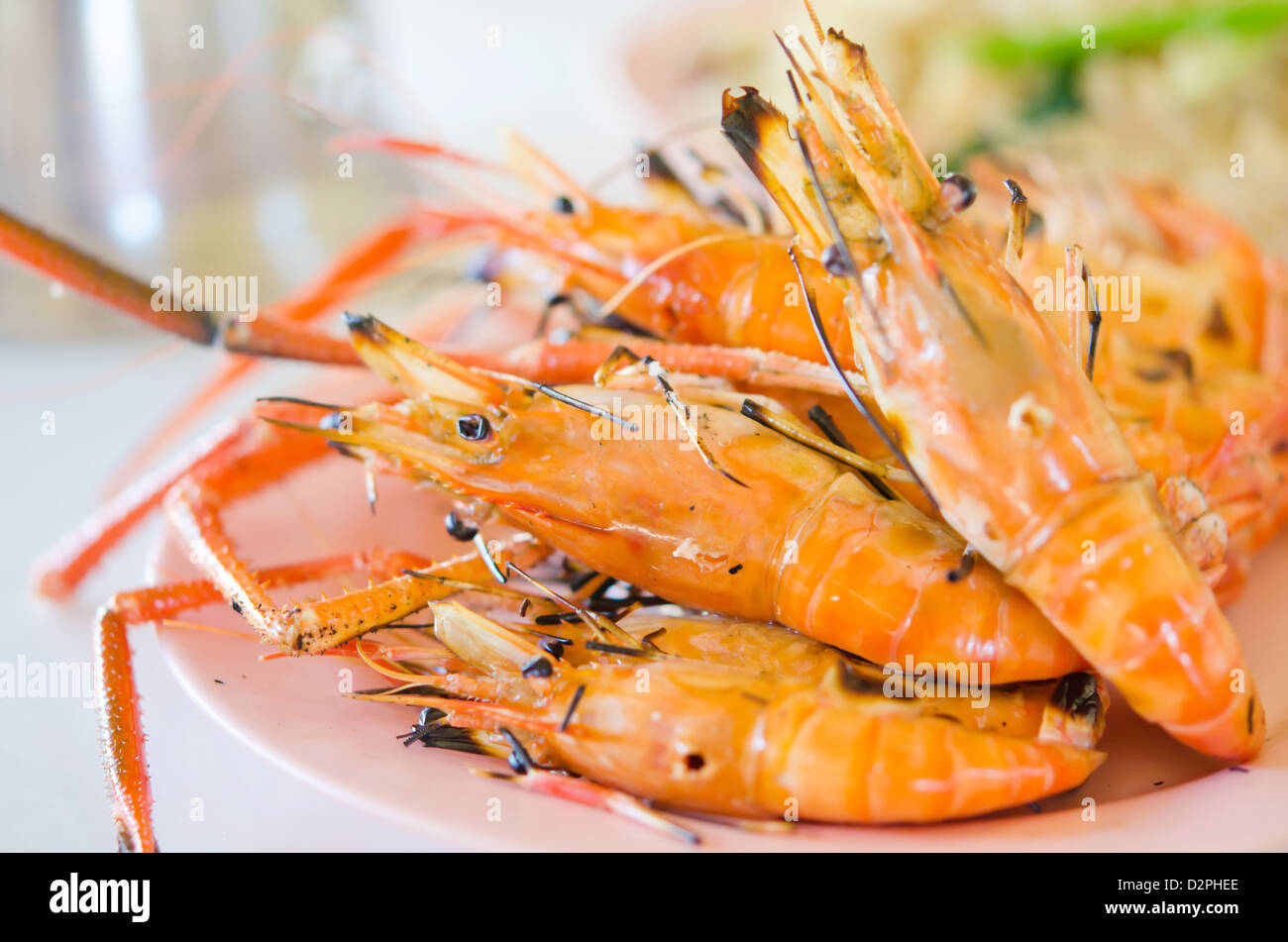 eine leckere gegrillte Garnelen auf Platte Stockfoto