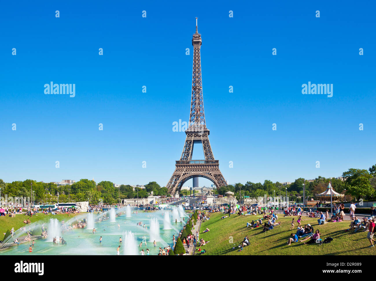 Eiffelturm und Trocadero Brunnen, Paris, Frankreich, Europa Stockfoto
