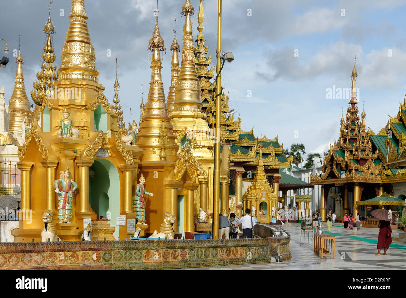 Die Shwedagon-Pagode, Yangon (Rangoon), Yangon Region, Republik der Union von Myanmar (Burma), Asien Stockfoto