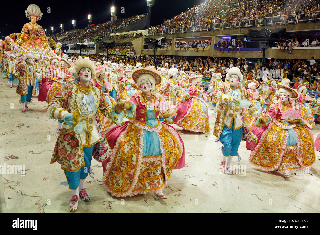 Karnevalsumzug in die Sambodrome, Rio De Janeiro, Brasilien, Südamerika Stockfoto