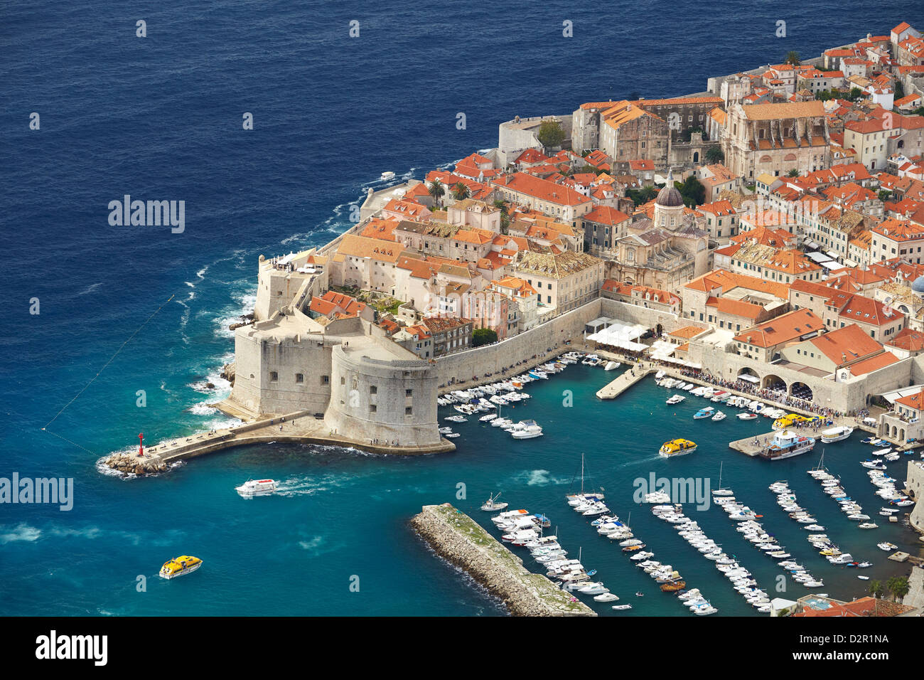 Dubrovnik Hafen, Altstadt, Blick vom Hügel, Kroatien Stockfoto