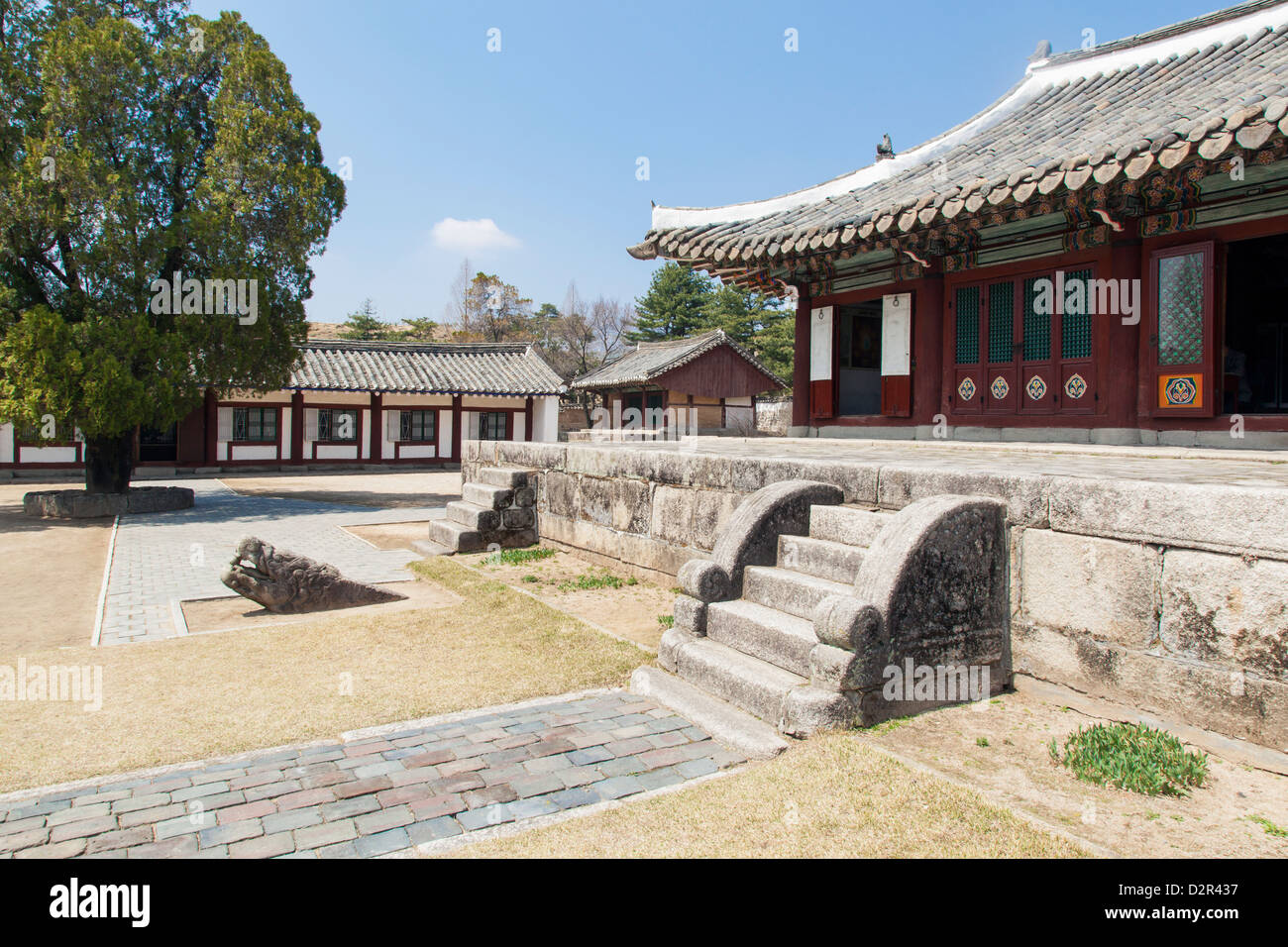 König Wang Kon Mausoleum, Kaesong Stadt, Demokratische Volksrepublik Korea (DVRK), Nordkorea, Asien Stockfoto