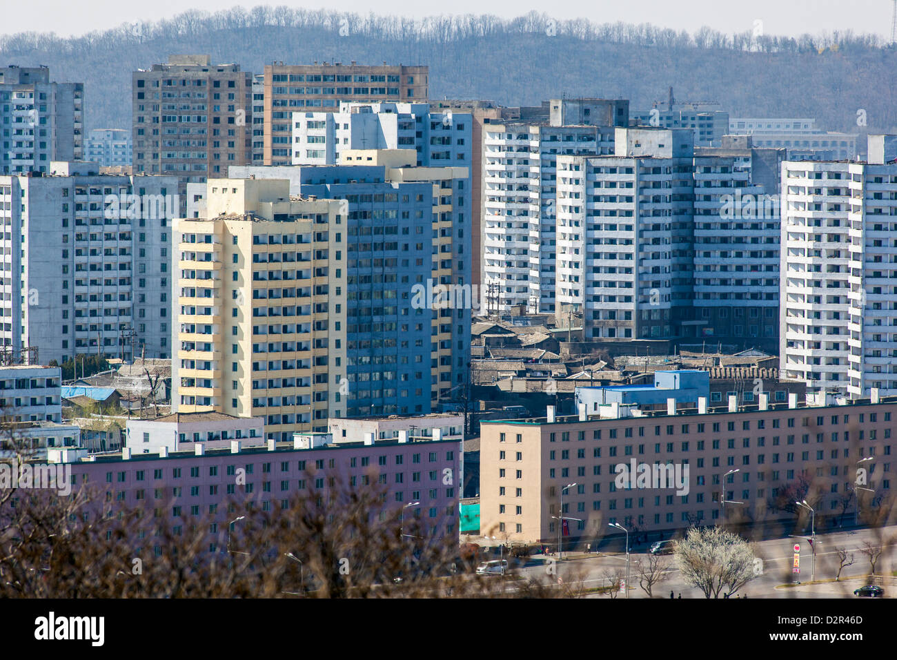 Mehrfamilienhäuser, Pyongyang, Demokratische Volksrepublik Korea (DVRK), Nordkorea, Asien Stockfoto