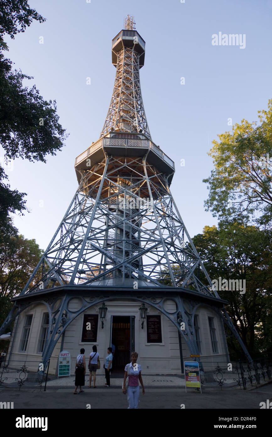 Aussichtsturm in Prag Stockfoto