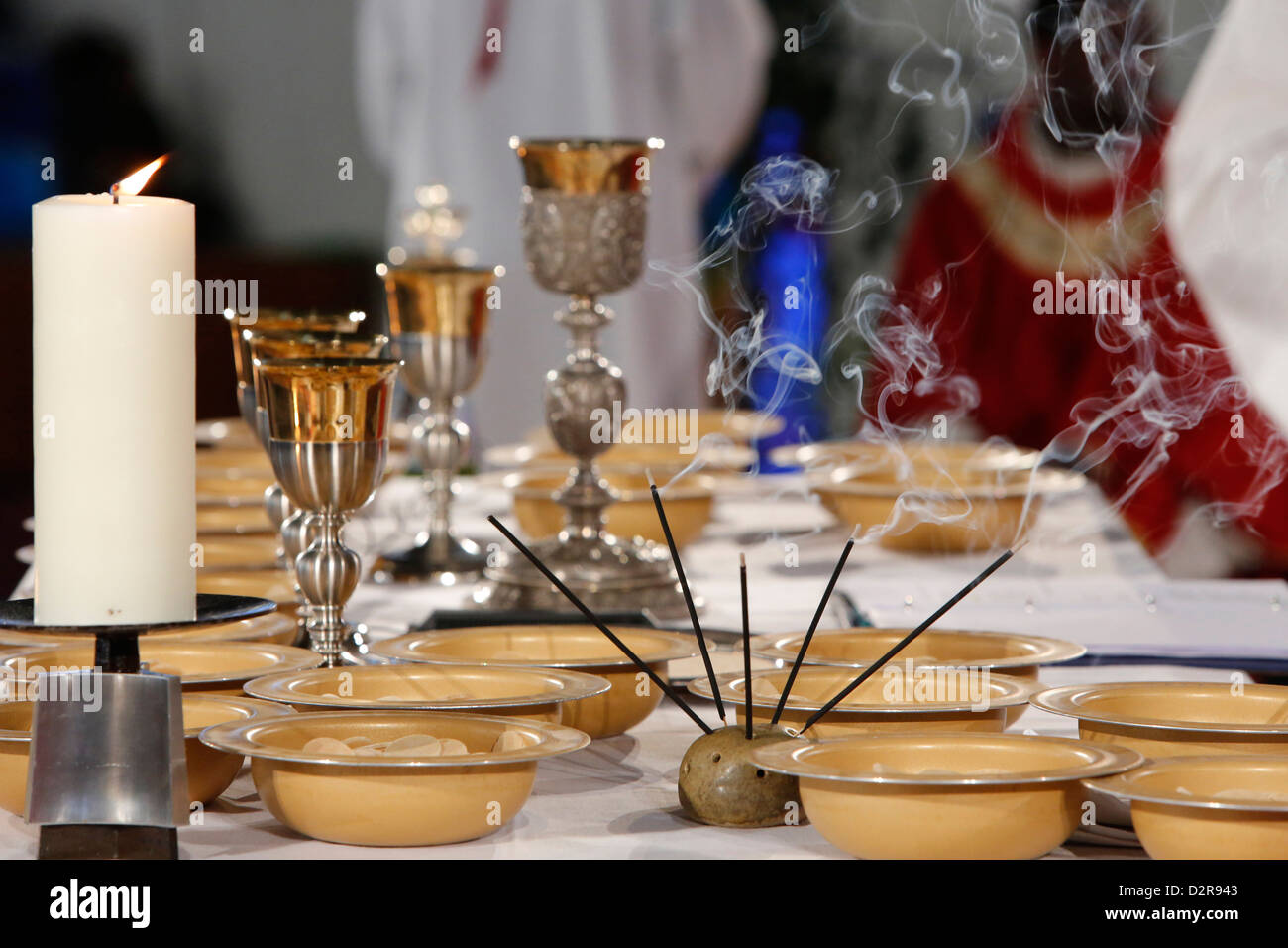 Katholische Messe, Eucharistie feiern, Seine-Saint-Denis, Frankreich, Europa Stockfoto