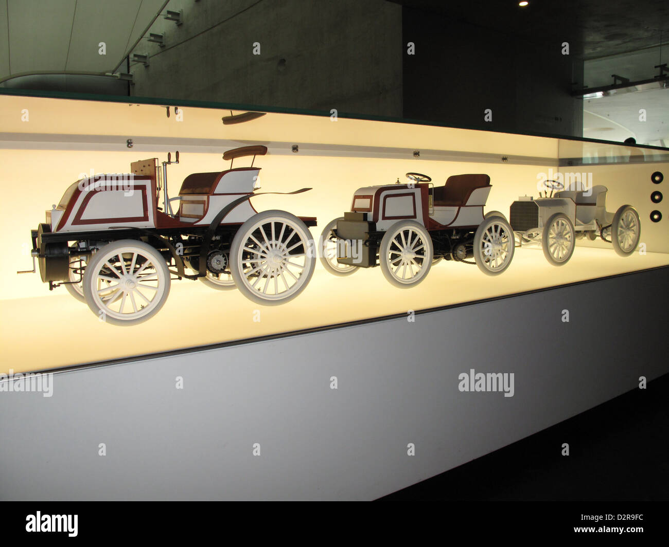 Deutschland-Baden-Württemberg-Baden-Württemberg, Mercedes-Benz Museum Stuttgart Stockfoto