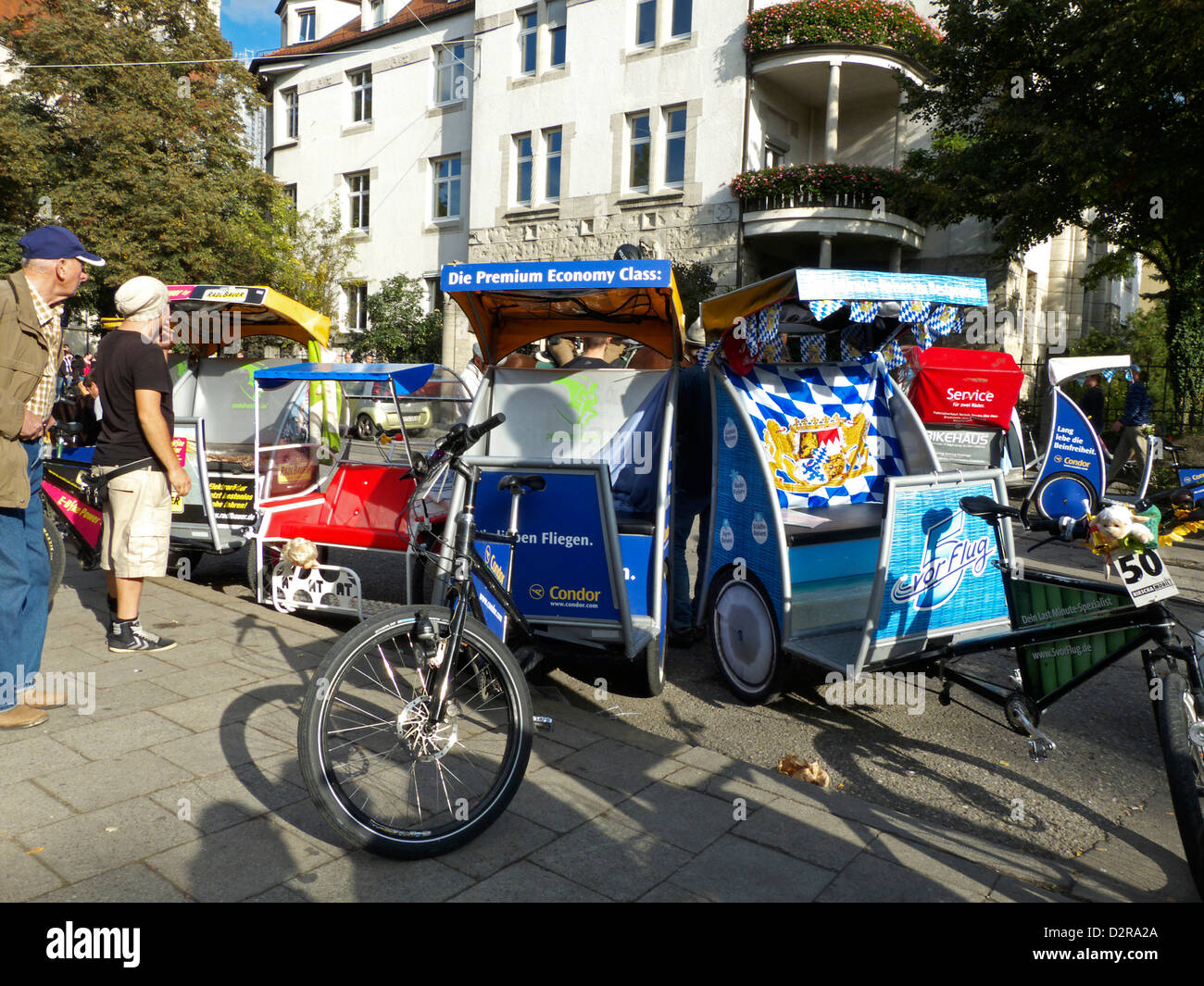 Deutschland München Beer Festival Oktoberfest Dreirad Stockfoto