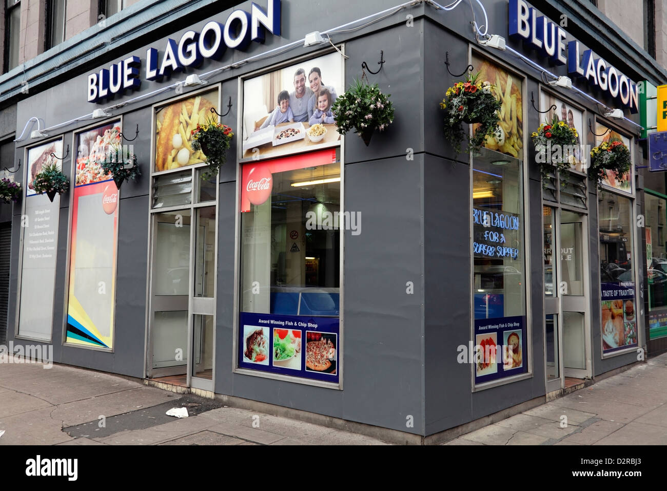 Dauerhaft geschlossen, Blue Lagoon Glasgow, Fish and Chip-Geschäft im Stadtzentrum, Kreuzung von Bath Street und West Nile Street, Schottland, Großbritannien Stockfoto