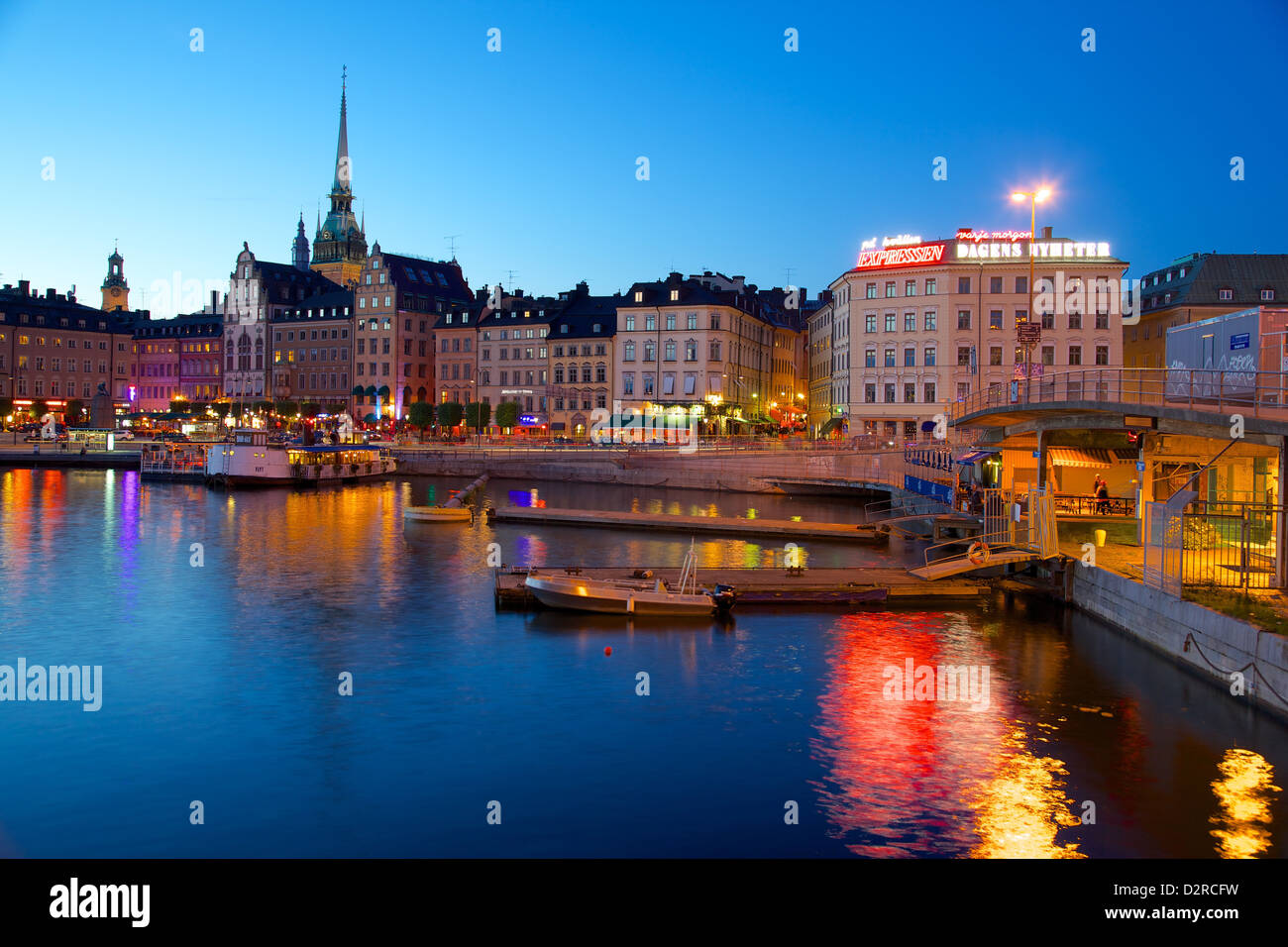 Gamla Stan bei Dämmerung, Riddarholmen, Stockholm, Schweden, Europa Stockfoto