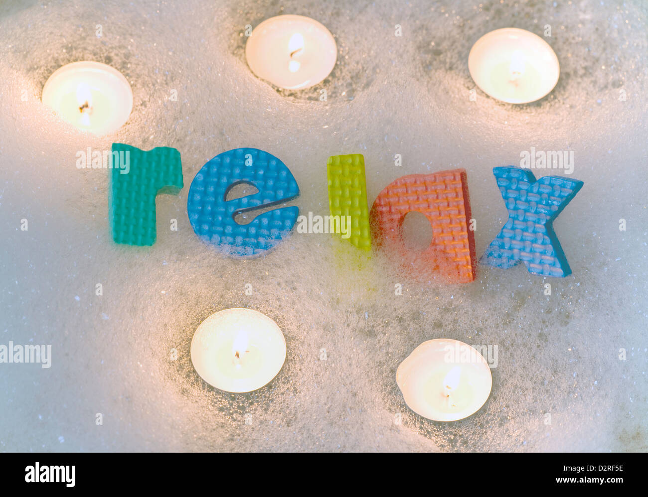 Entspannen Sie sich mit Kerzen Bad mal abstrakt Stockfoto