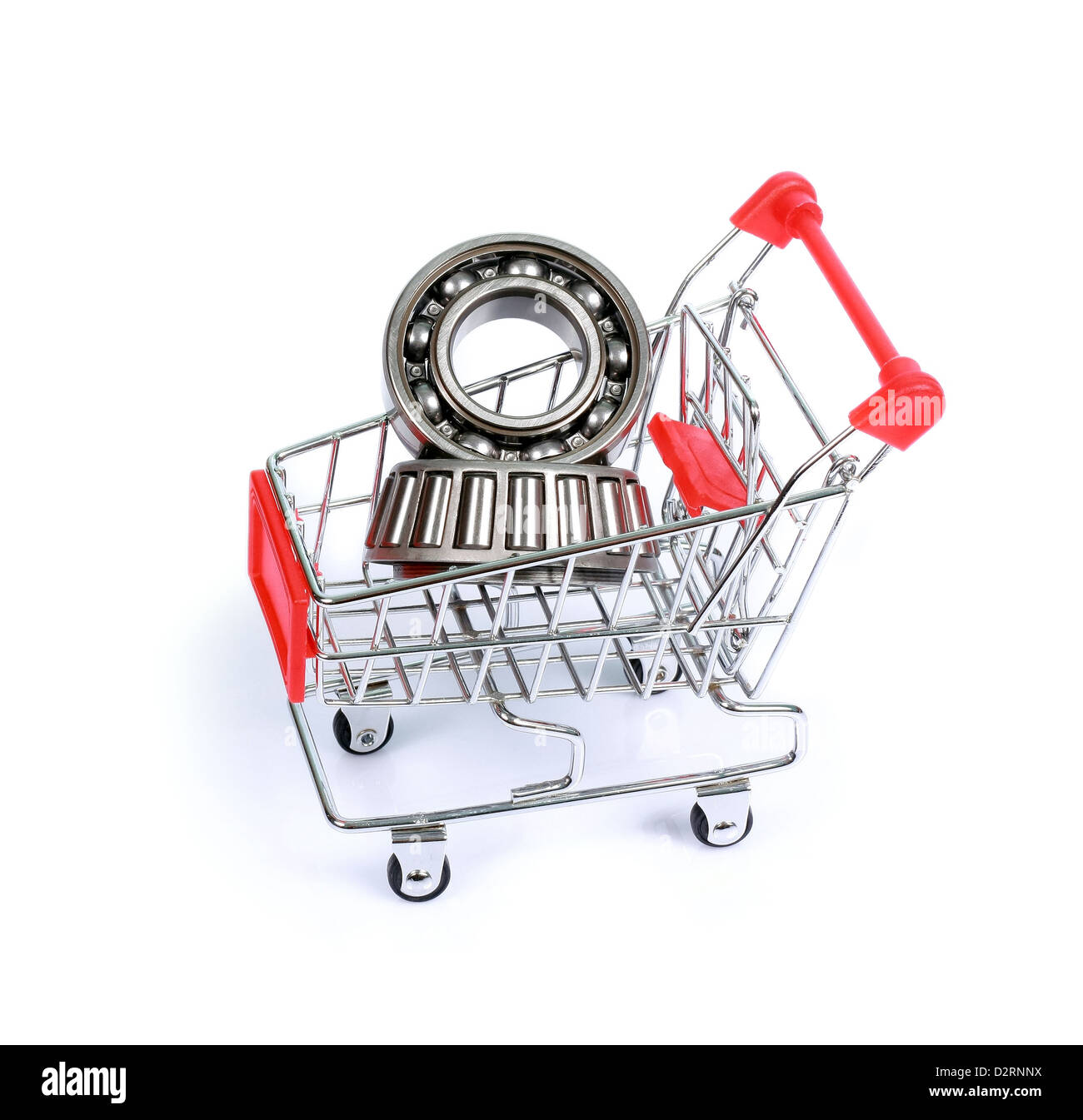 Kugellager im Warenkorb isoliert auf weißem Hintergrund. Quadratische Ernte. Stockfoto