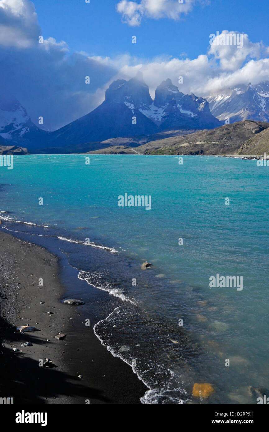 Los Cuernos und Lago Pehoe, Torres del Paine Nationalpark, Patagonien, Chile Stockfoto