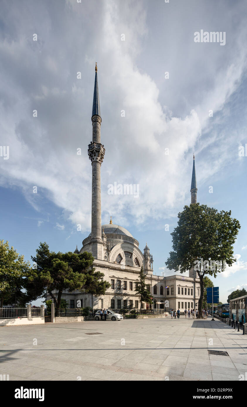 Dolmabahce Moschee, Stadtteil Besiktas, Istanbul, Türkei Stockfoto