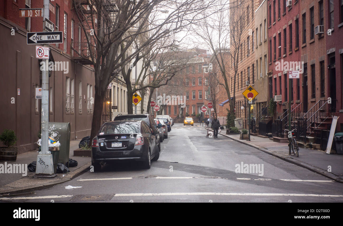 Der Schnittpunkt der West 10th Street / Waverly Place im historischen Greenwich Village in New York Stockfoto