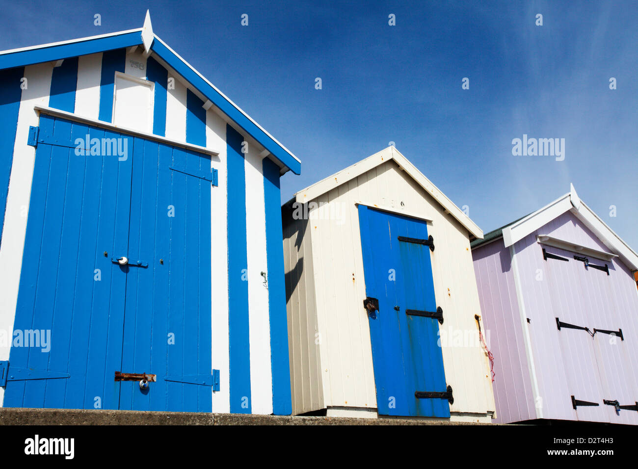 Strandhütten in Felixstowe, Suffolk, England, Vereinigtes Königreich, Europa Stockfoto