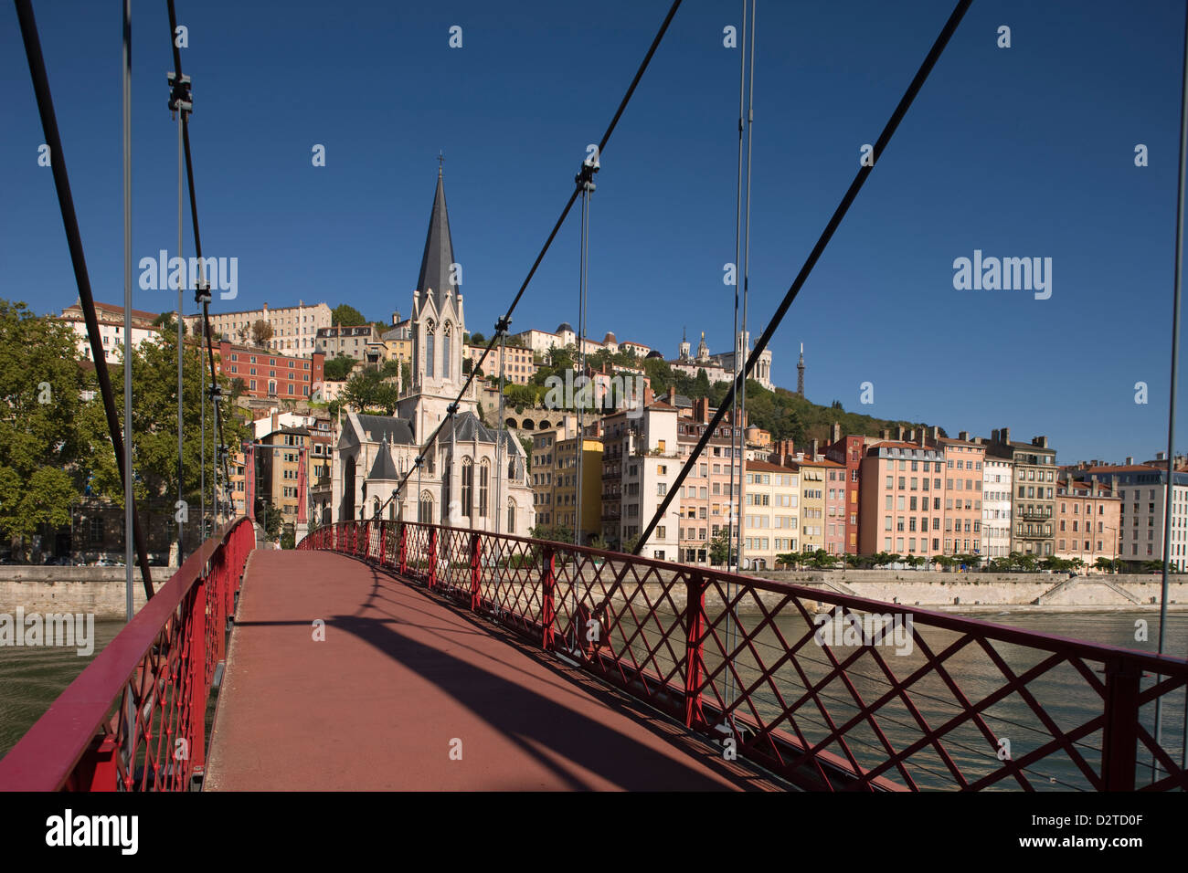 PASSERELLE PAUL COUTURIER FUßGÄNGERBRÜCKE VIEUX LYON FLUSS SAONE LYON RHONE ALPES FRANKREICH Stockfoto
