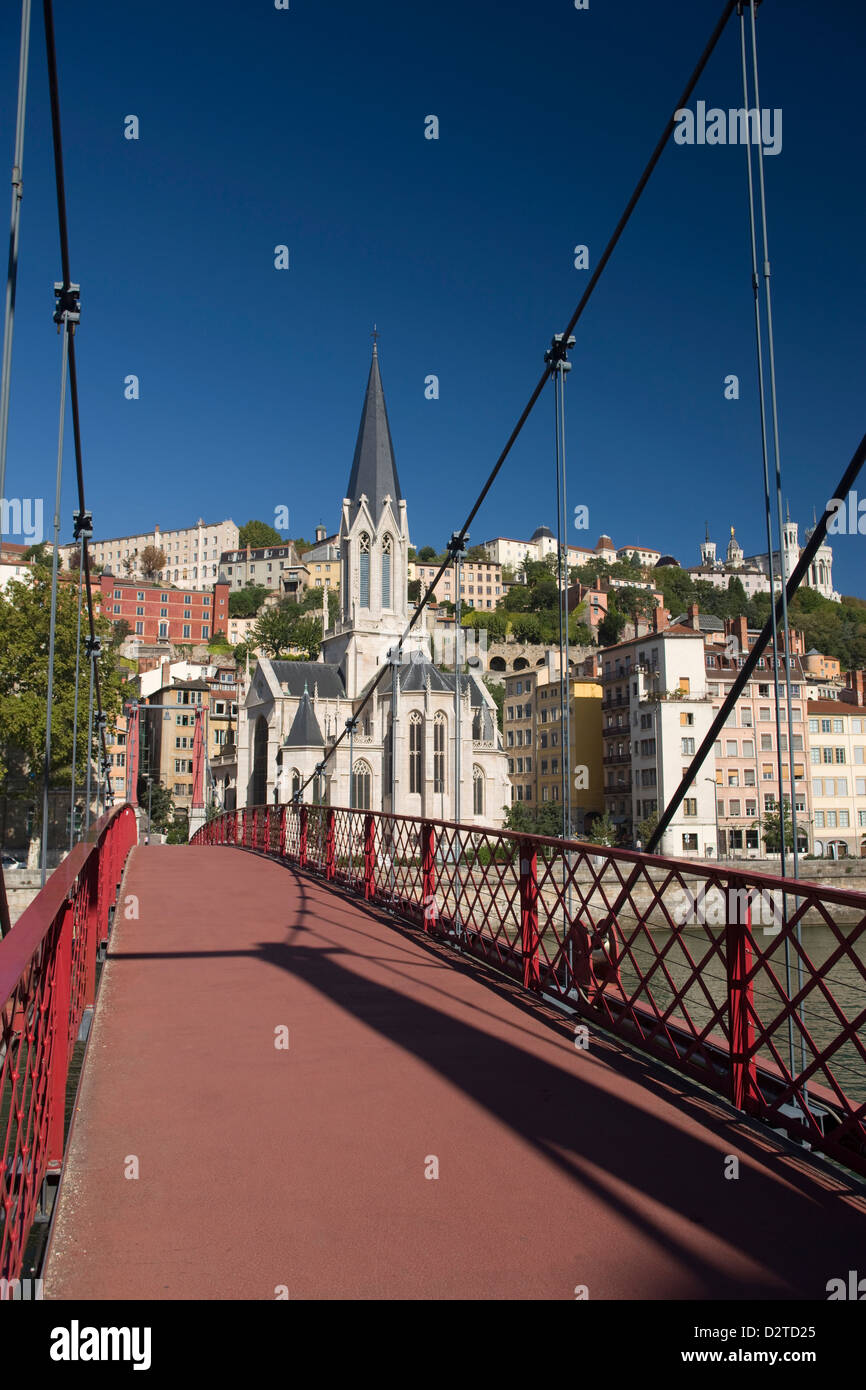 PASSERELLE PAUL COUTURIER FUßGÄNGERBRÜCKE VIEUX LYON FLUSS SAONE LYON RHONE ALPES FRANKREICH Stockfoto